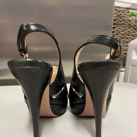 Prada heels 36.5 - Picture 2 of 3